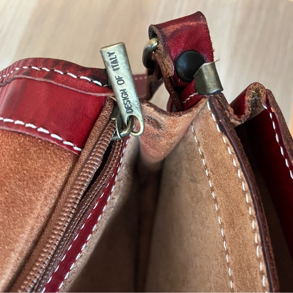 🇮🇹 I Medici Firenze Italian Leather Saddle Bag Crossbody Classic Minimalist - Picture 15 of 17